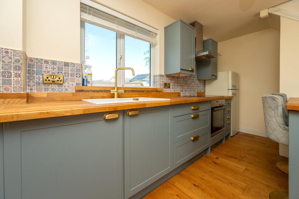 Additional image 12 of Willow Close, Alcester, B49