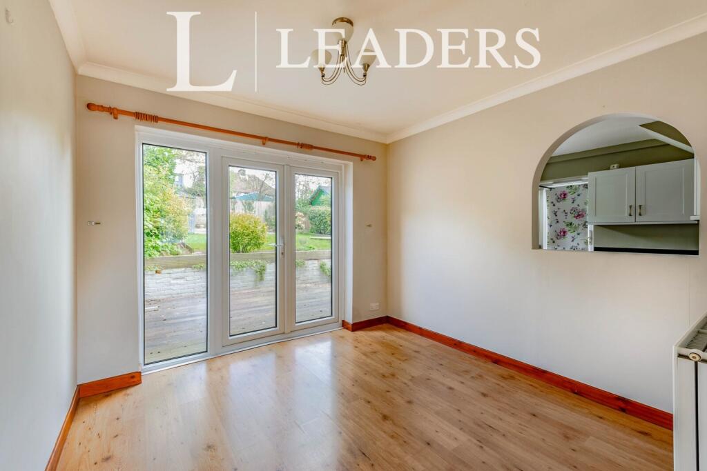 House in Redhill - View 5