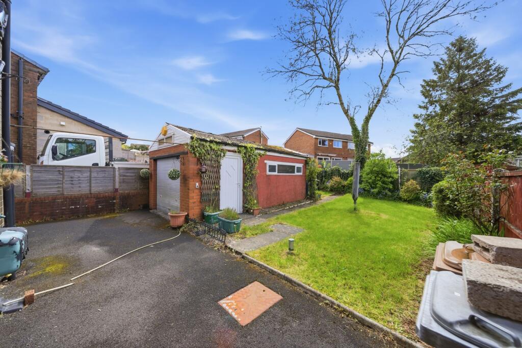 Marsh House Lane, Darwen, BB3 photo 4