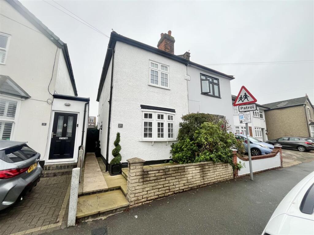 Main image of property: Globe Road, Hornchurch