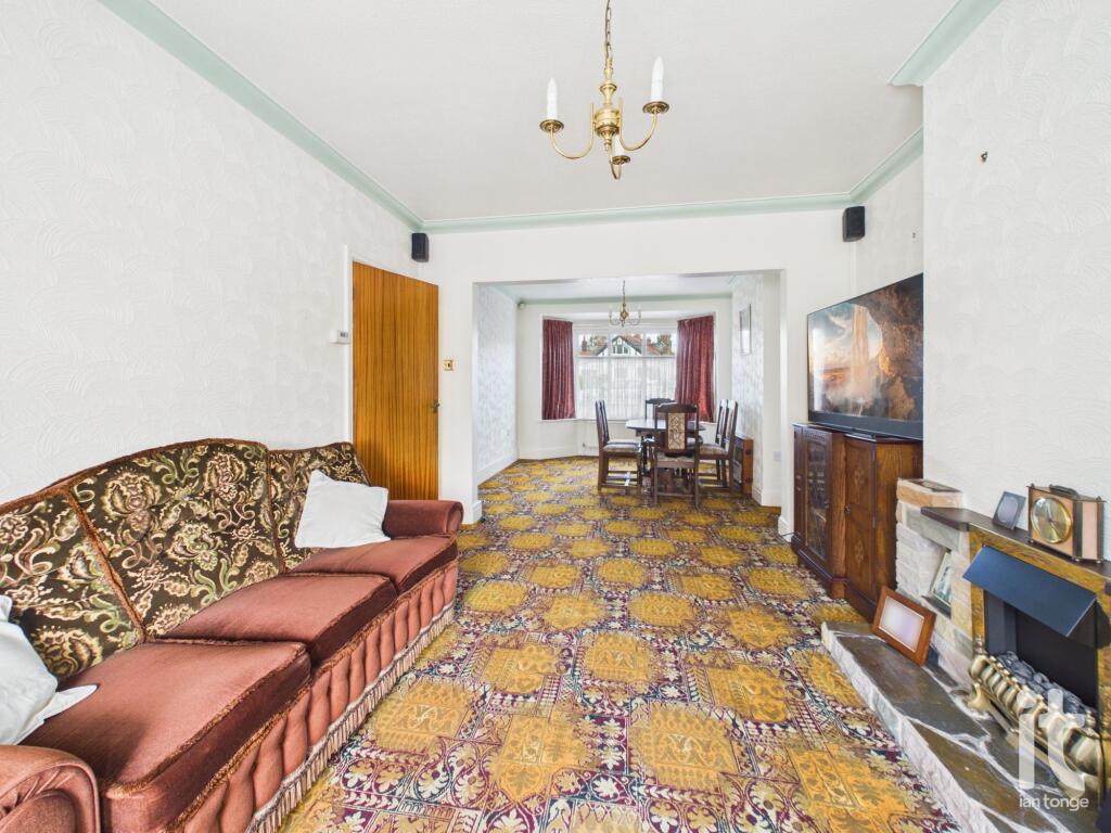 House in Stockport, Offerton - More