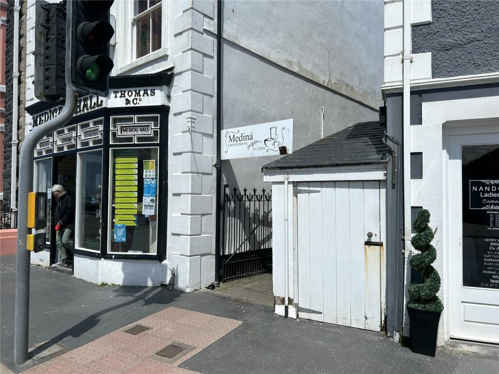 Main image of property: Glandovey Terrace, Aberdovey, Gwynedd, LL35