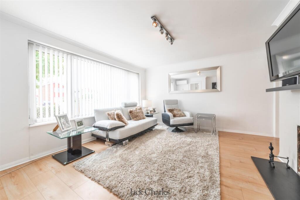House in Maidstone, Staplehurst - View 5