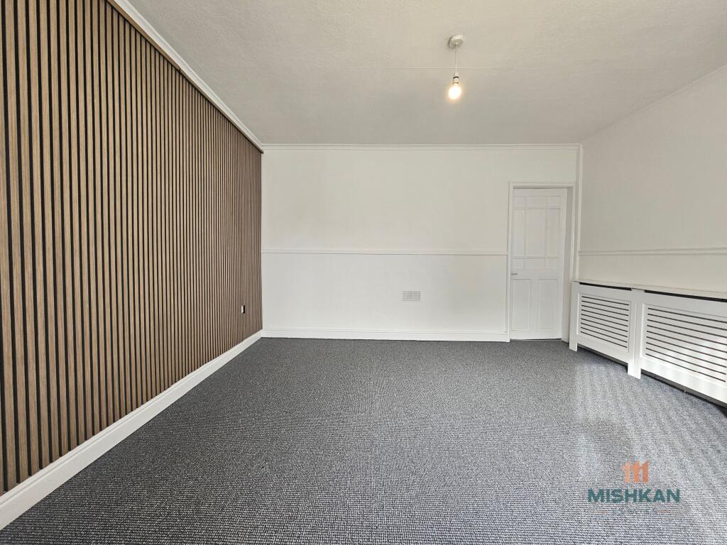 House in Salford, Linnyshaw - View 4