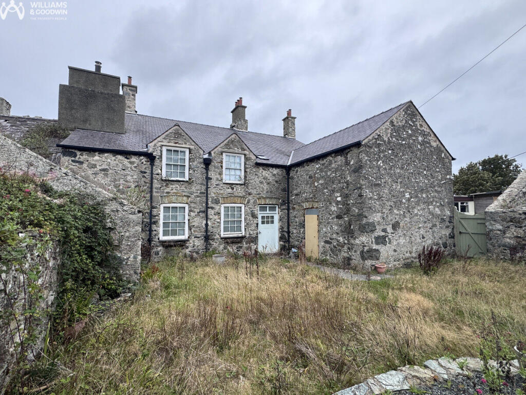 Main image of property: Llanfairynghornwy, Anglesey, LL65