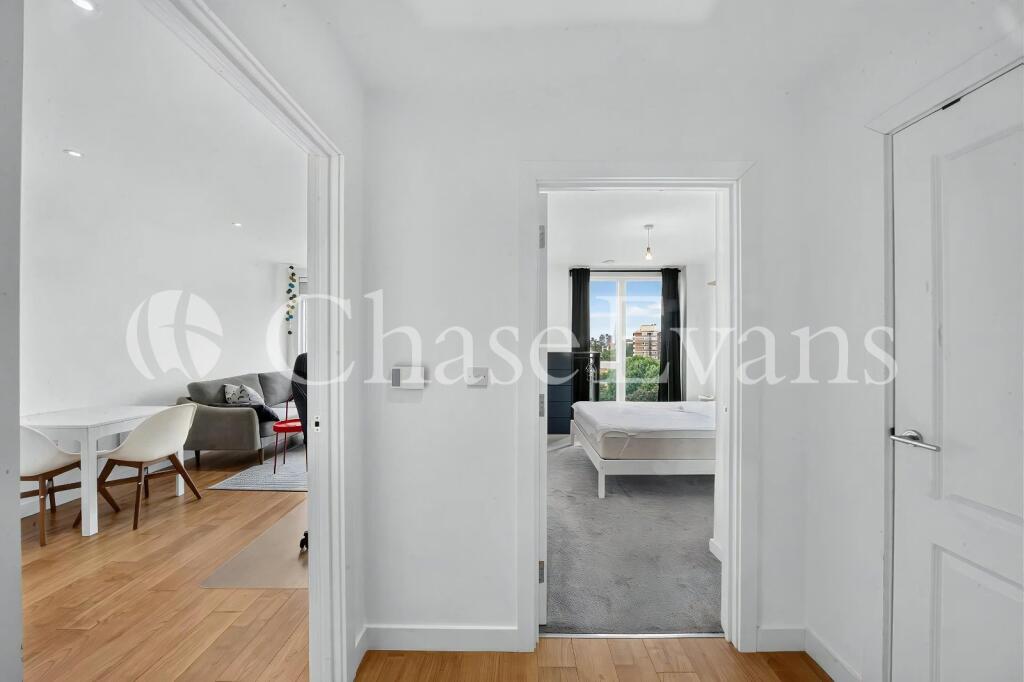Apartment in London - More