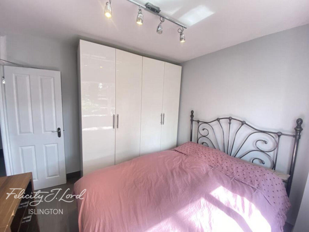 Main image of property: Aberdeen Park, London