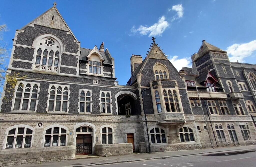 Main image of property: Ladywell, Dover, Kent, CT16
