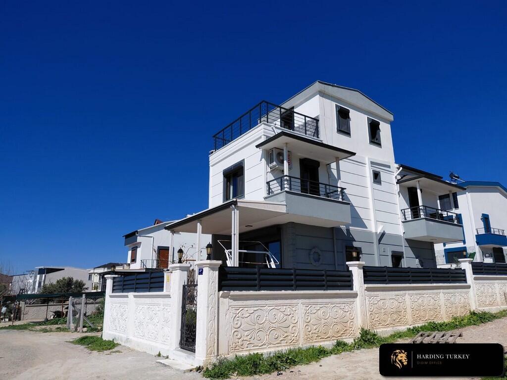 Main image of property: Altinkum, Didim, Aydin