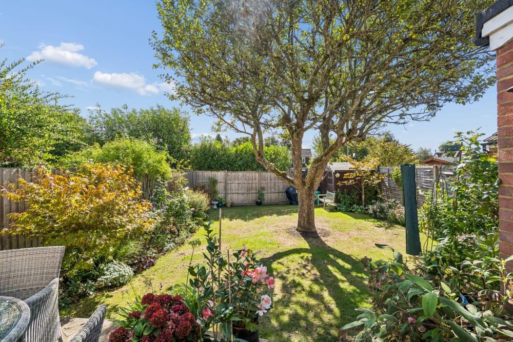 Northdown Road, Chalfont St Peter, Gerrards Cross, SL9 photo 4