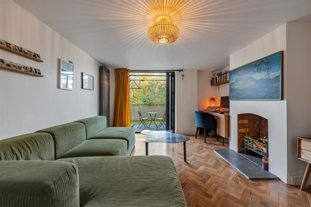 Eastfield Road, Westbury-On-Trym, Bristol photo 2