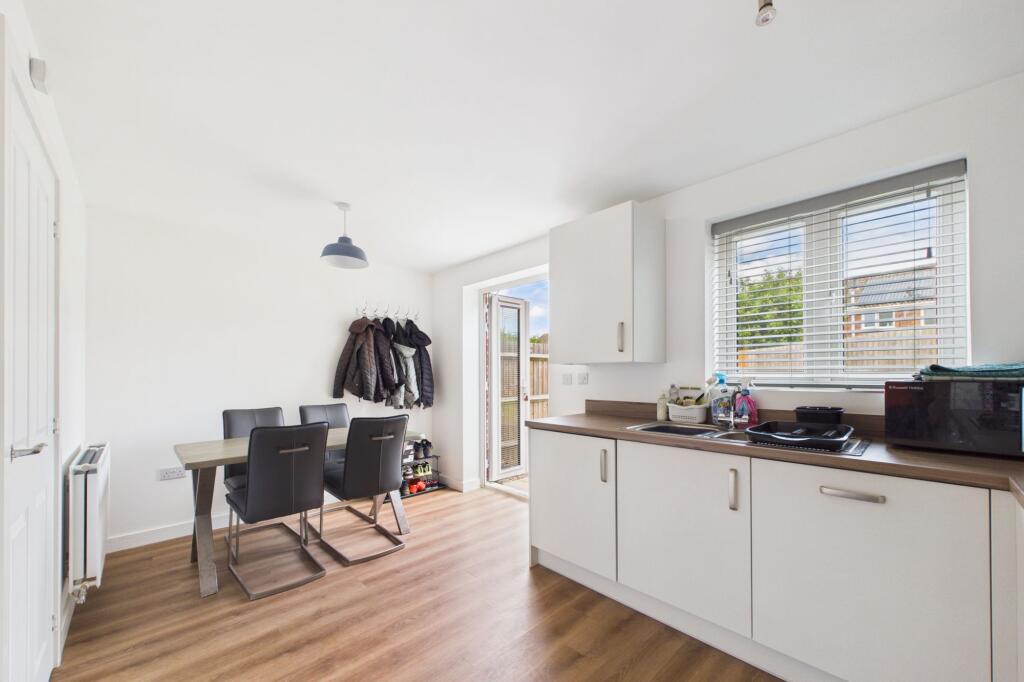 House in Towcester, West Northamptonshire - View 4