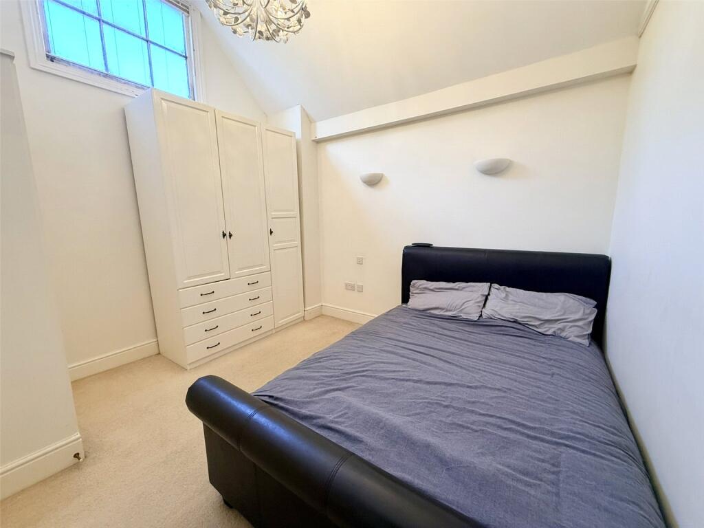 Additional image 5 of Greens Place, Wincanton, Somerset, BA9