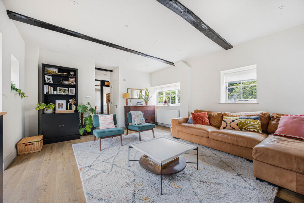 House in Reading - View 4