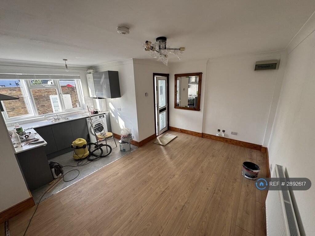 Main image of property: Lakefield Road, London, N22