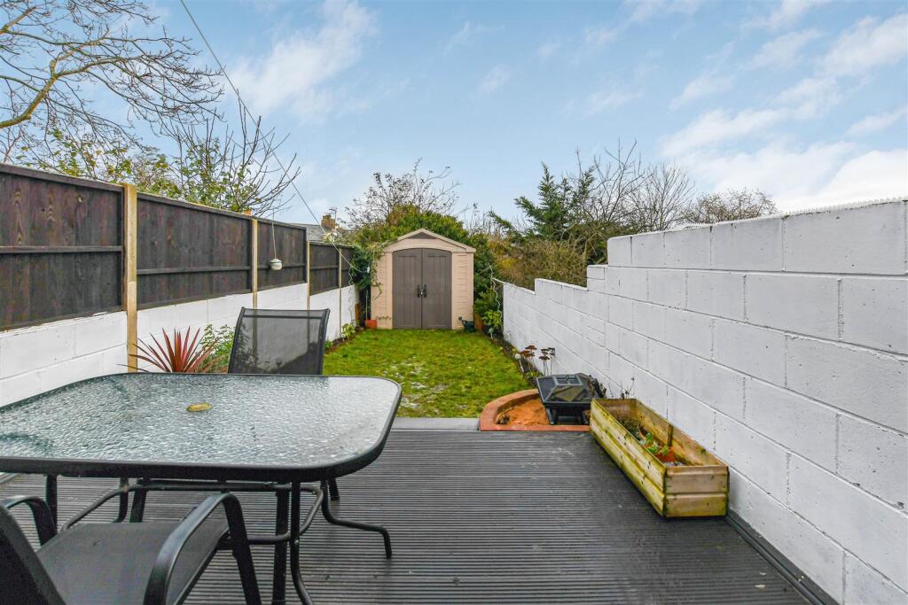 House in West Suffolk, Studlands Park, Newmarket - View 4