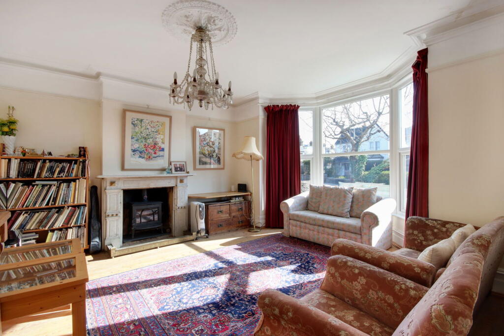 House in Gravesham, Kings Farm - View 3