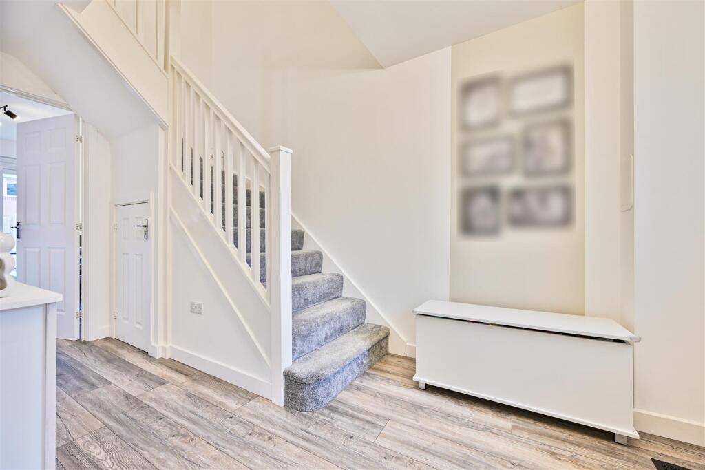 Silk Place, Stonehouse, Larkhall - View 5