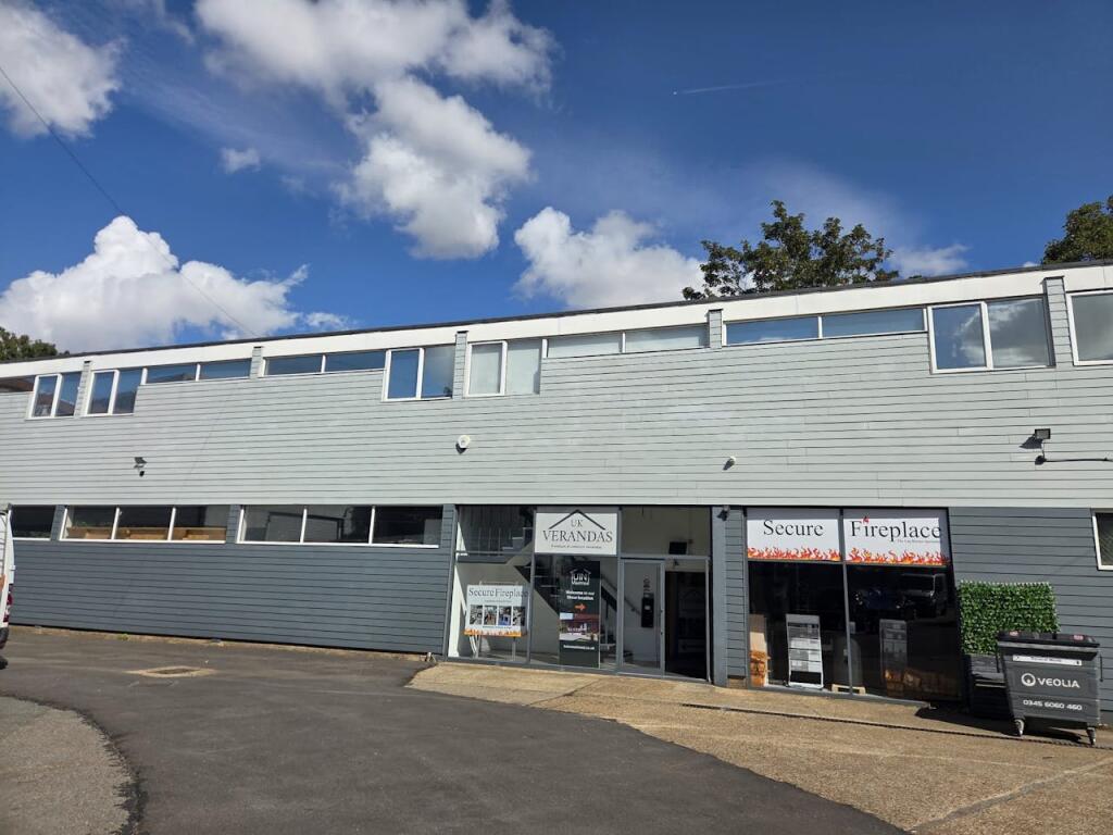 Main image of property: Unit 8, Suite B, 327 Southchurch Road, Southend-on-Sea, SS1 2PE