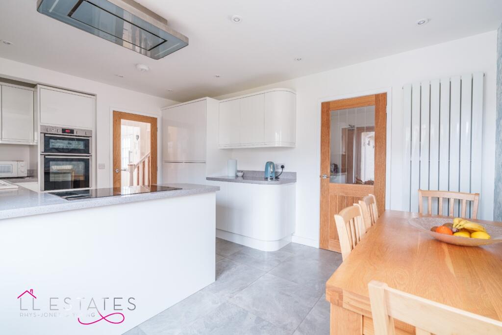 House in Llandudno, Prestatyn - View 4