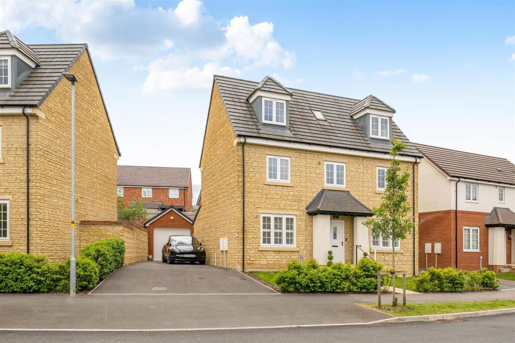Main image of property: Wheatfield Avenue, Chippenham