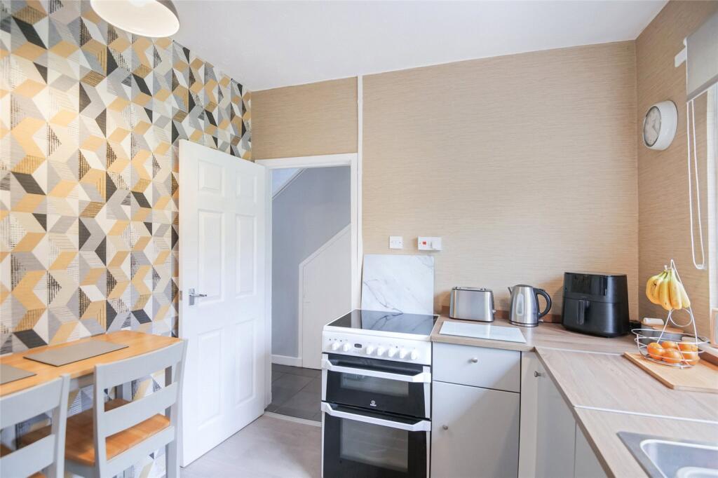 House in Paisley - More