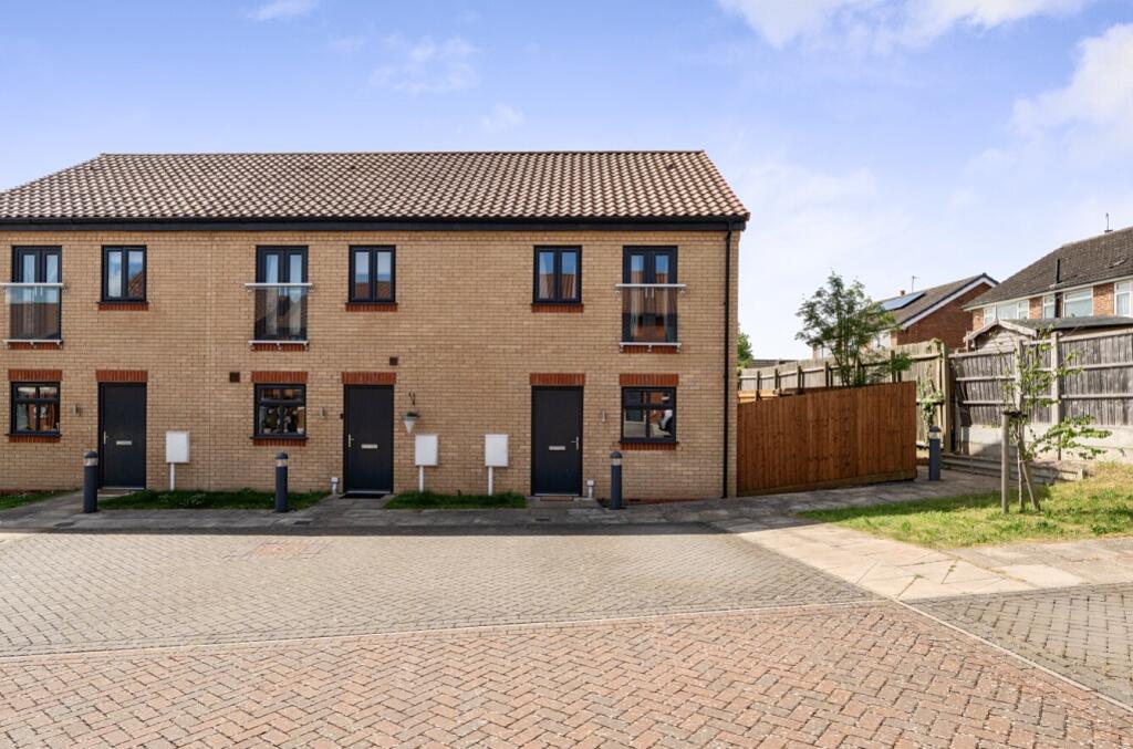 Williams Close, Ancaster, Grantham, Lincolnshire, NG32