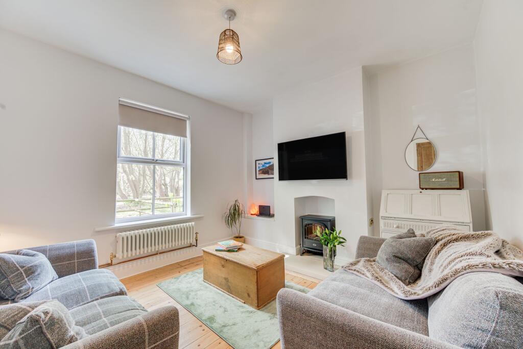 House in Congleton, Hightown - View 3
