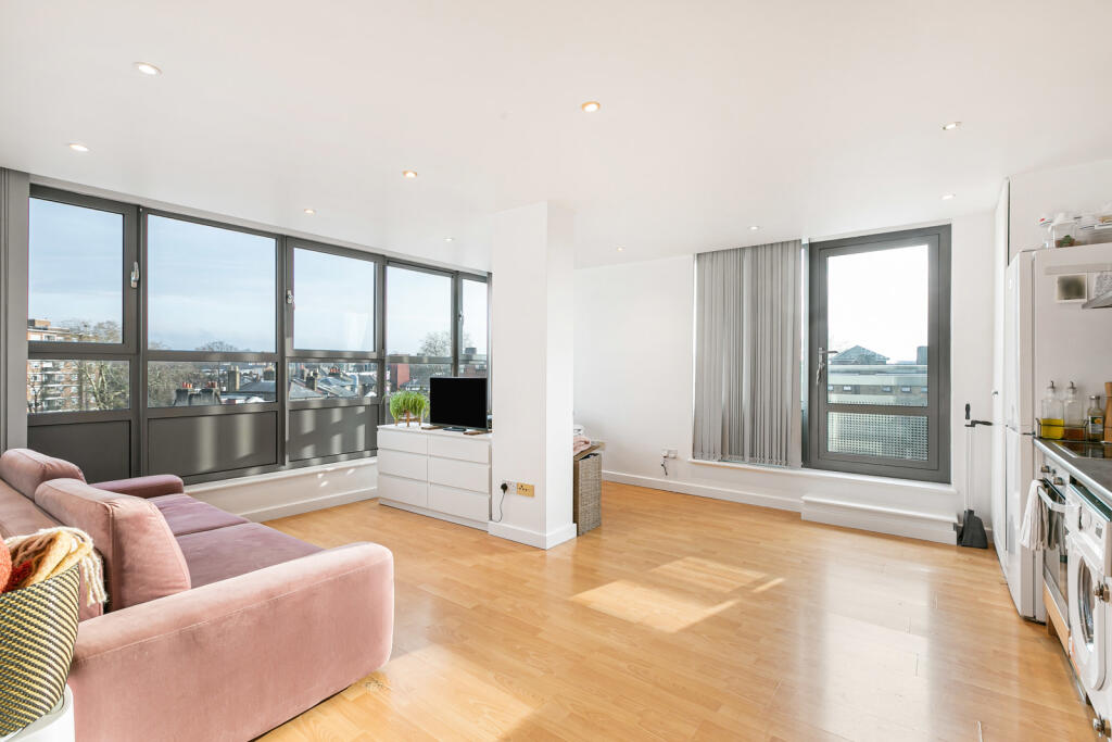 Main image of property: New Park Road, London, SW2