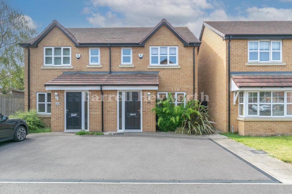 Main image of property: Easedale Close, Farington, Leyland