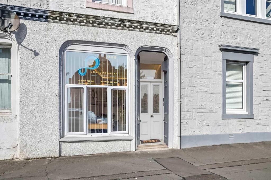 Main image of property: 142 West Stirling Street, Alva FK12 5EN