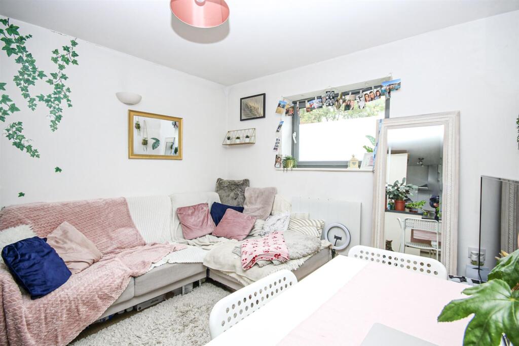House in Norwich - View 3