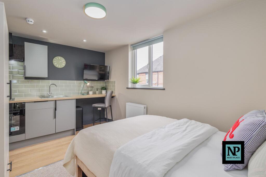 Main image of property: Alfred Street, Tamworth, B79