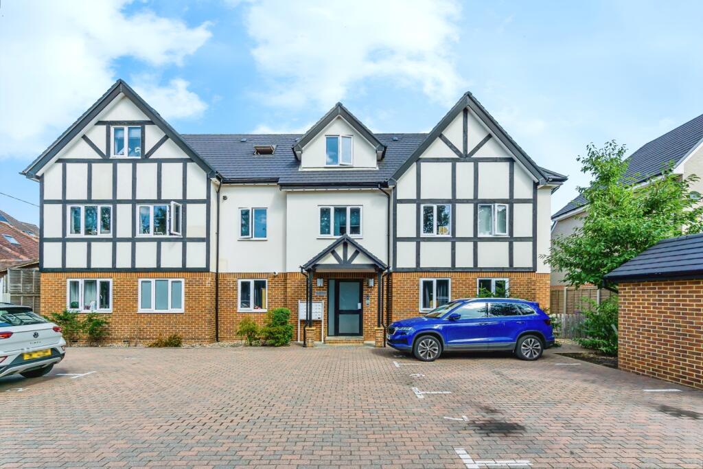 Main image of property: Kingswood lane, CR6