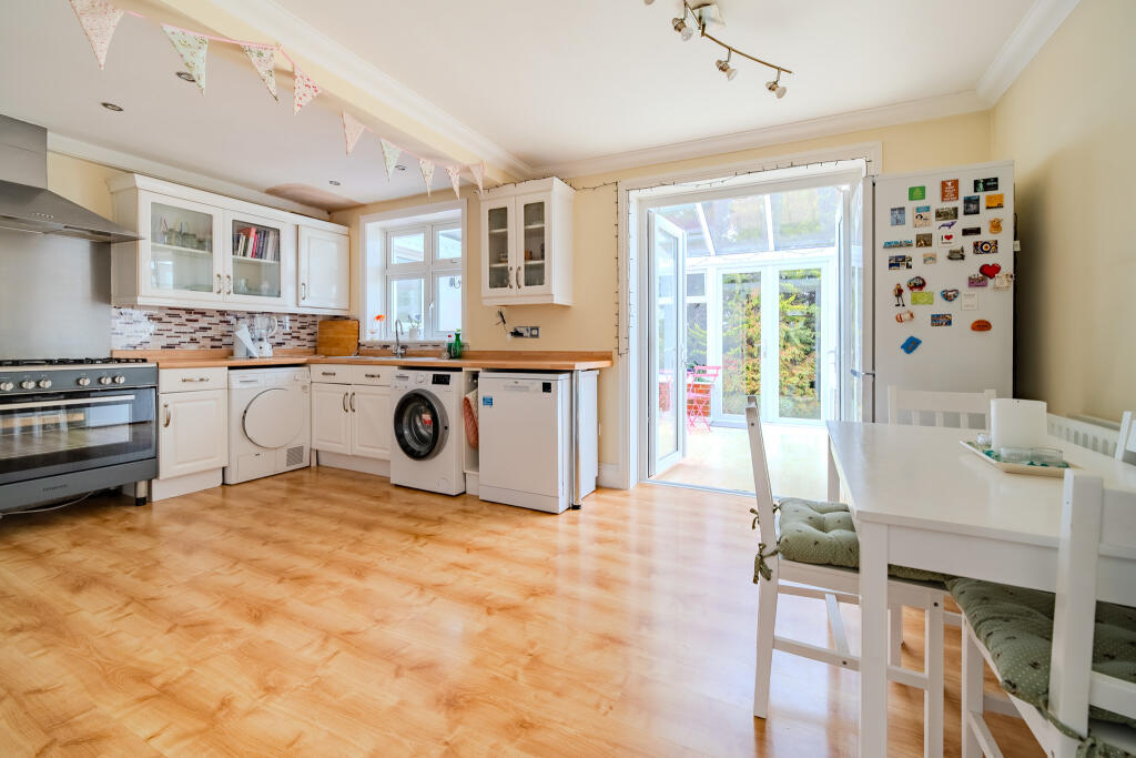 House in Brighton - View 4
