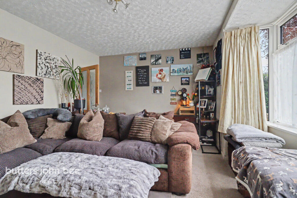 House in Crewe, Coppenhall - View 3