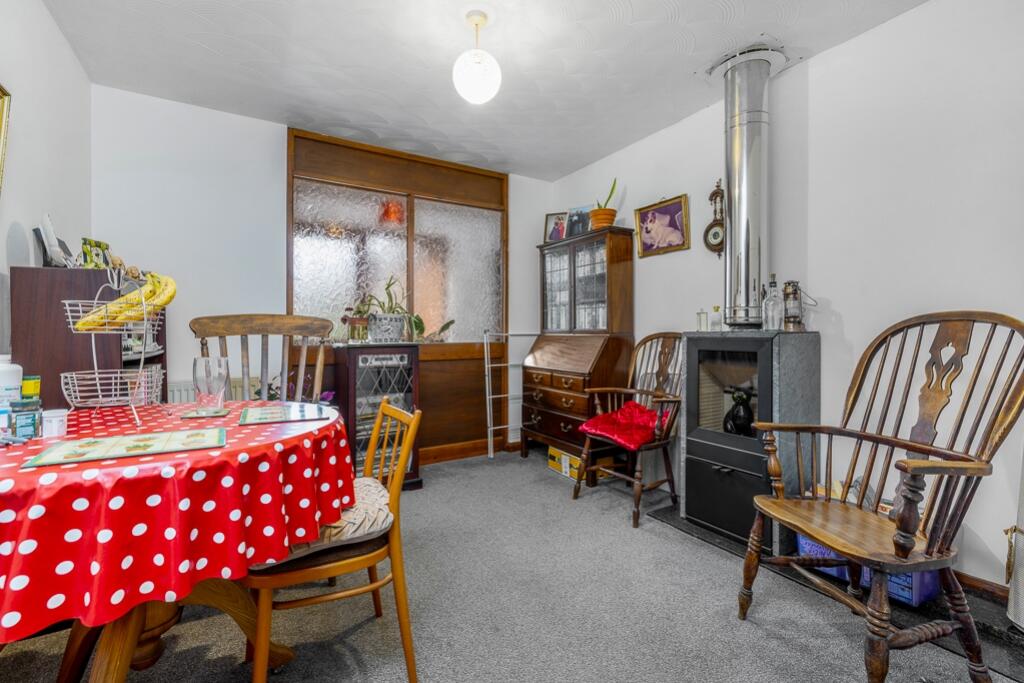 House in East Lindsey, Wood Enderby - More