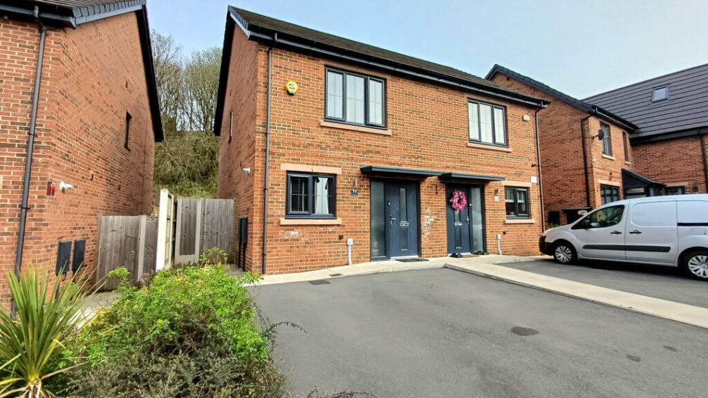 2-bed semi-detached on Kersal Wood Avenue, M7 3AS, £156,750