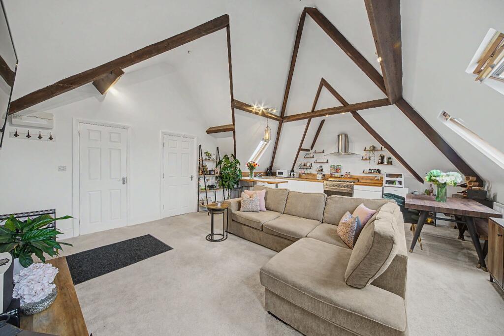 Apartment in Manchester - View 2