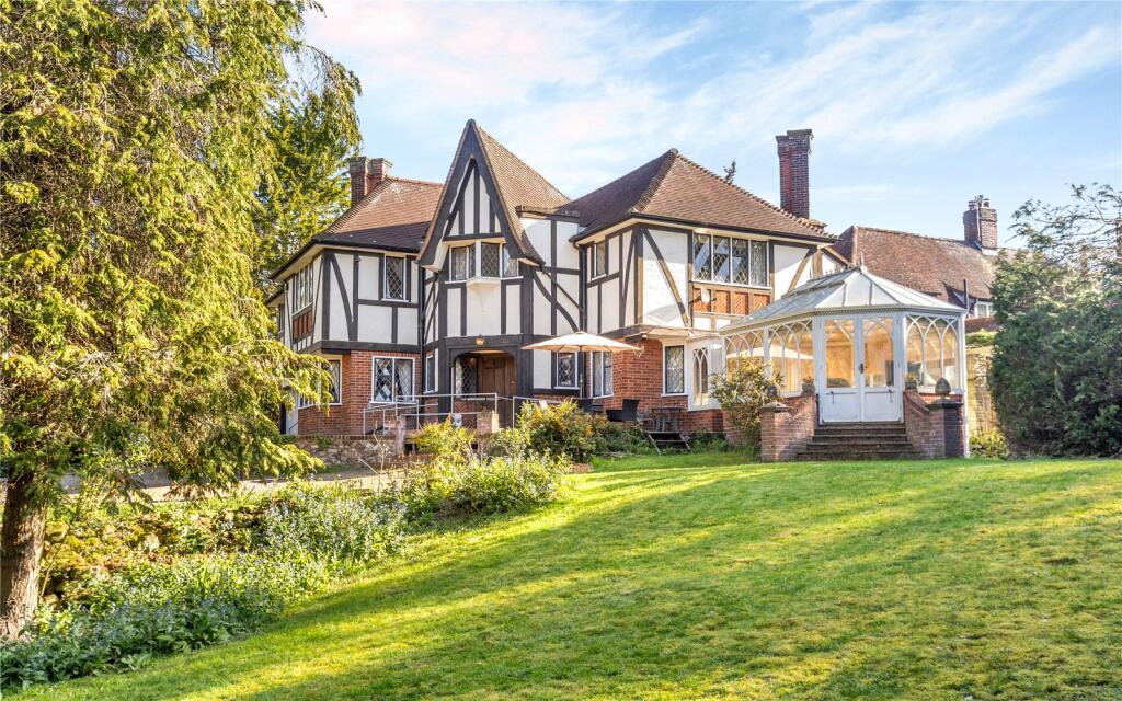 Main image of property: South Avenue, Norwich, Norfolk, NR7