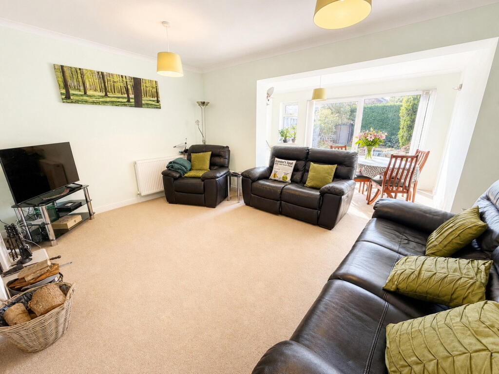 House in Dudley - View 5