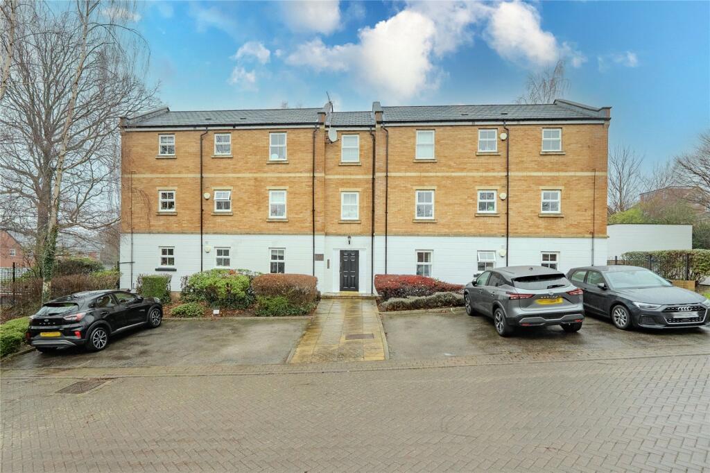 Charnley Drive, Mansion Gate, Chapel Allerton, Leeds photo 2