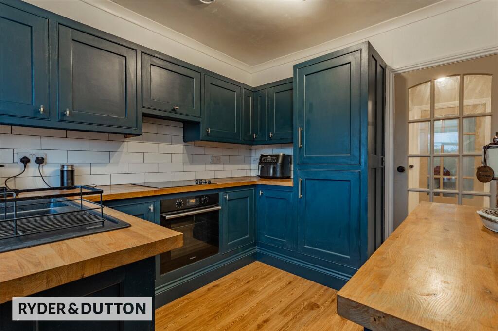 House in Rochdale, Greater Manchester - View 5