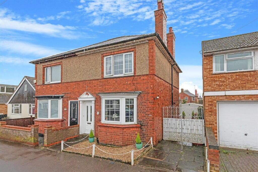Main image of property: Blandford Avenue, Kettering, Northamptonshire, NN16