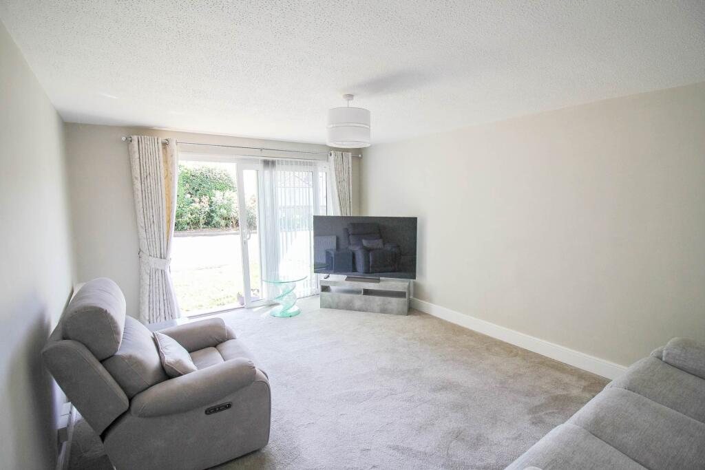 Arundell Court**Ground Floor**Totally Renovated**two Bedrooms**Patio Area**2 Minutes to Town** - View 2