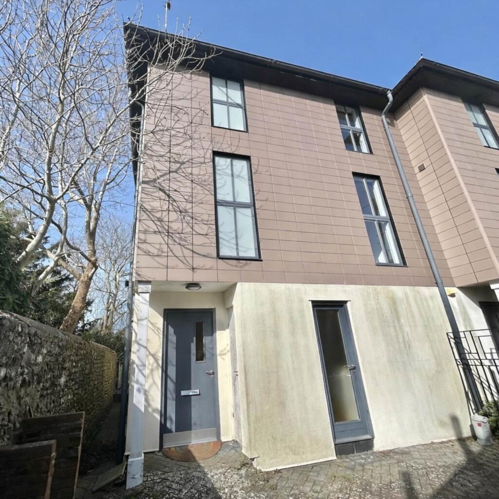 4-bed house on Castle View, Westgate Street, Lewes, £799,950