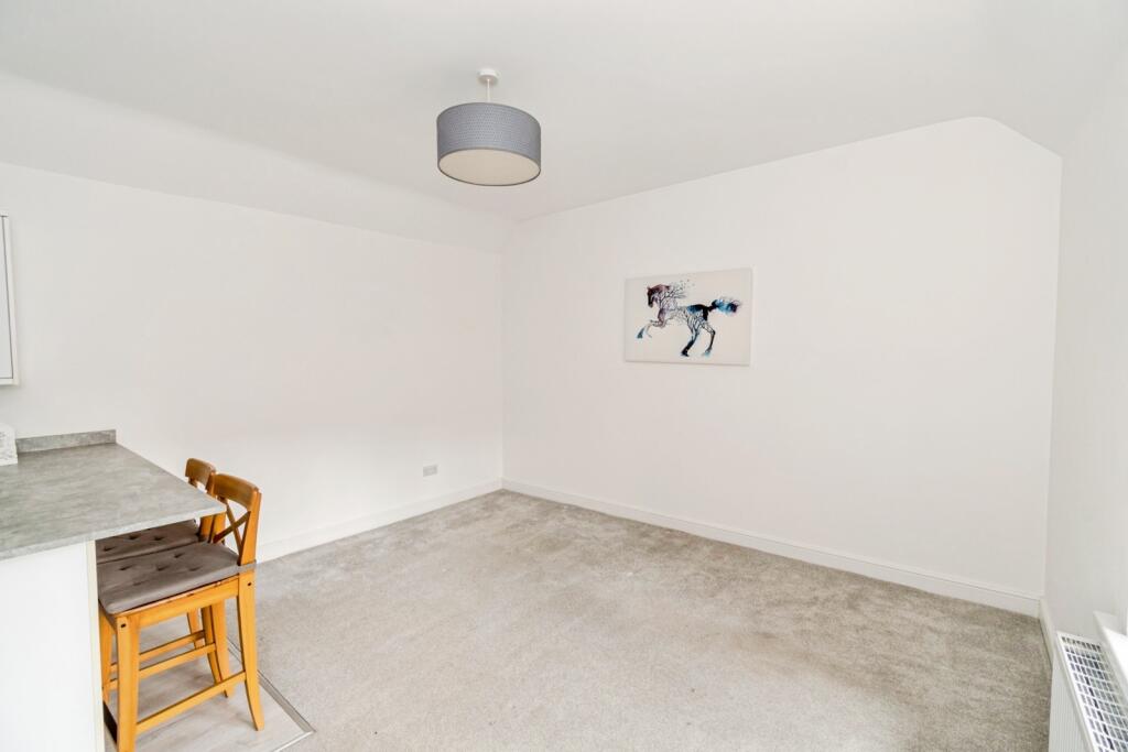 Apartment in Southampton - More