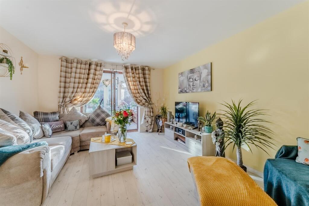 House in Kettering, Leisure Village - View 2