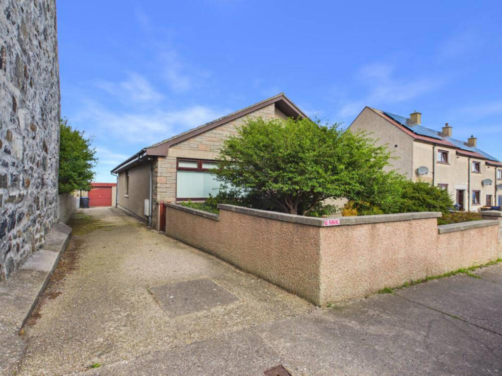 House in Aberdeen - View 2