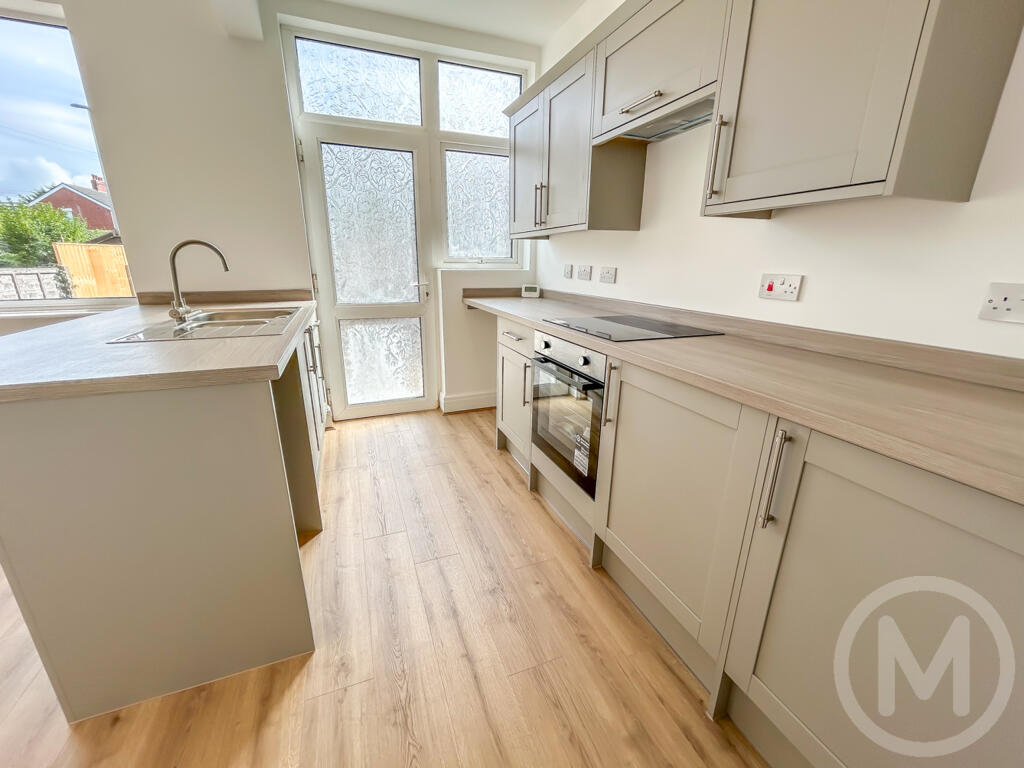 House in Blackpool, Layton - View 5